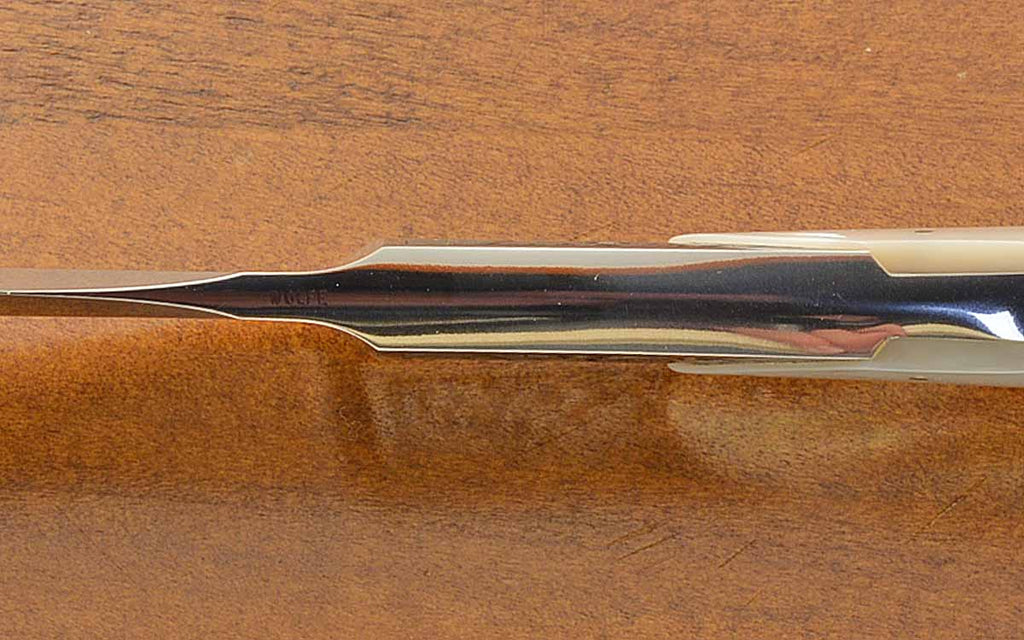 Integral Art Knife