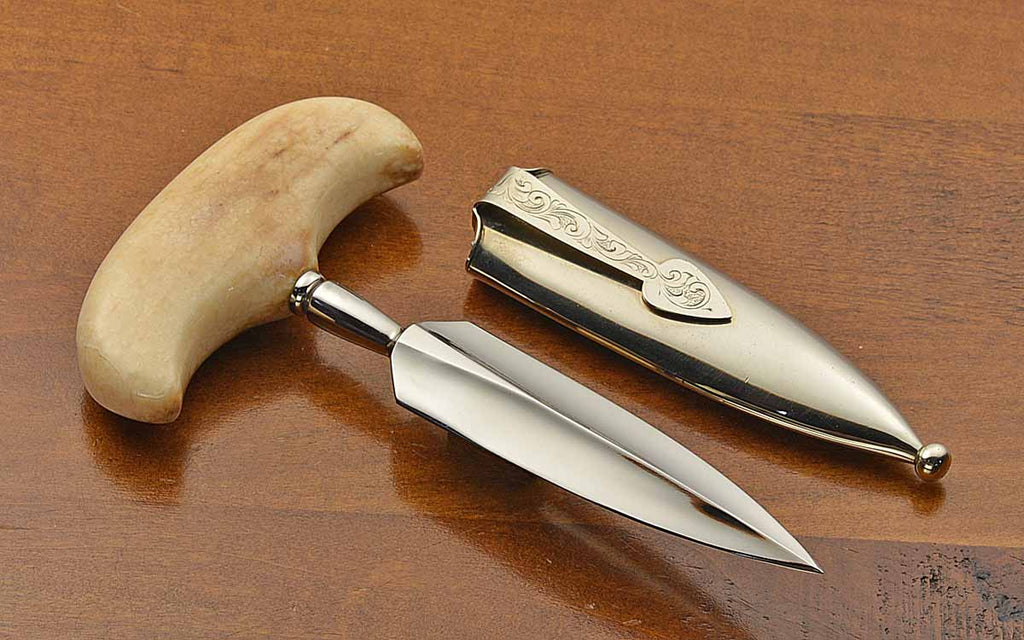 Push Dagger
