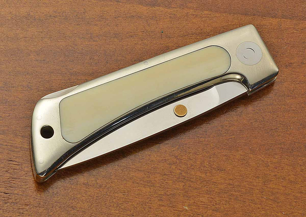 Interframe Lock Blade Folder