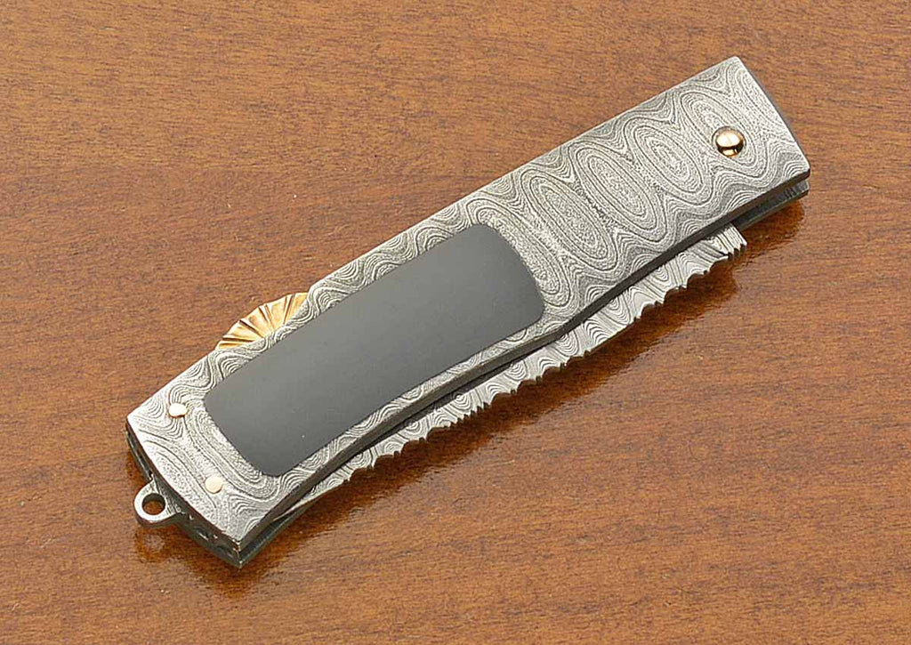 Interframe Lock Blade Folder