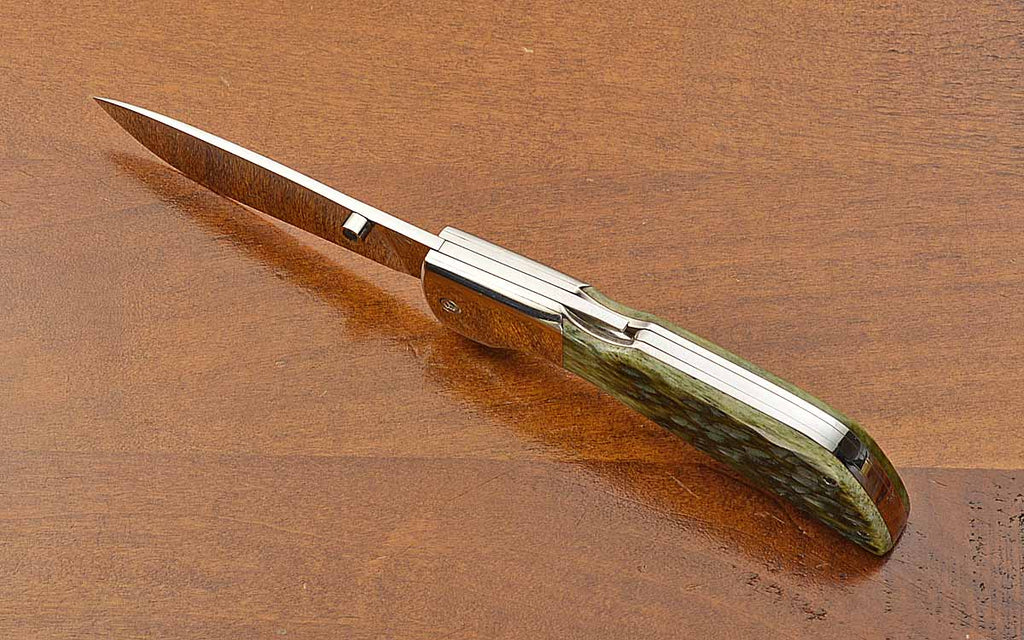Front Lock Folder