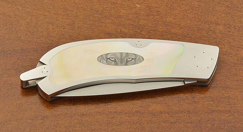 "Lion Eyes" Interframe Lock Blade Folder