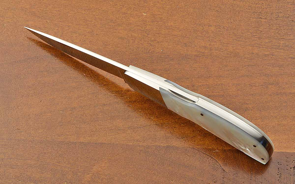 Front Lock Folder