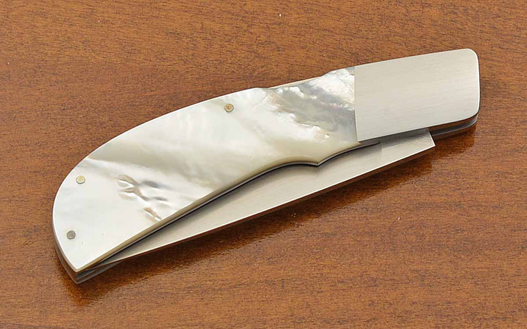 Front Lock Folder