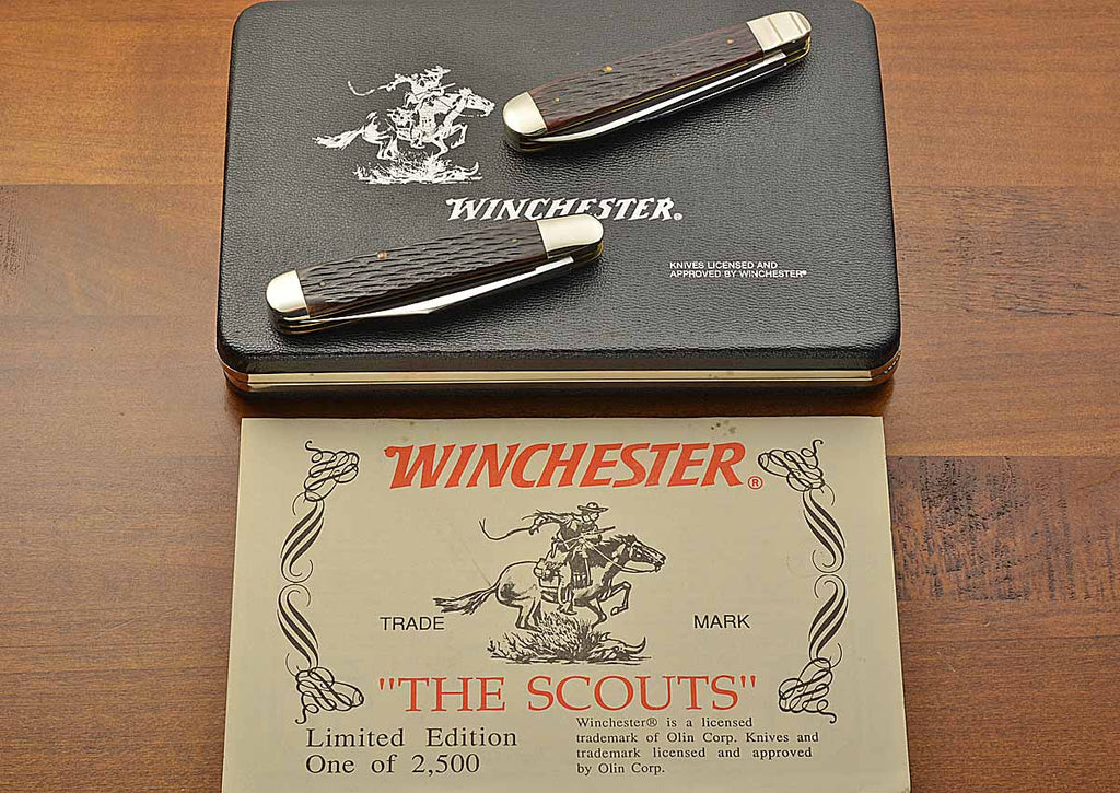 "The Scouts" Commemorative Trapper Set