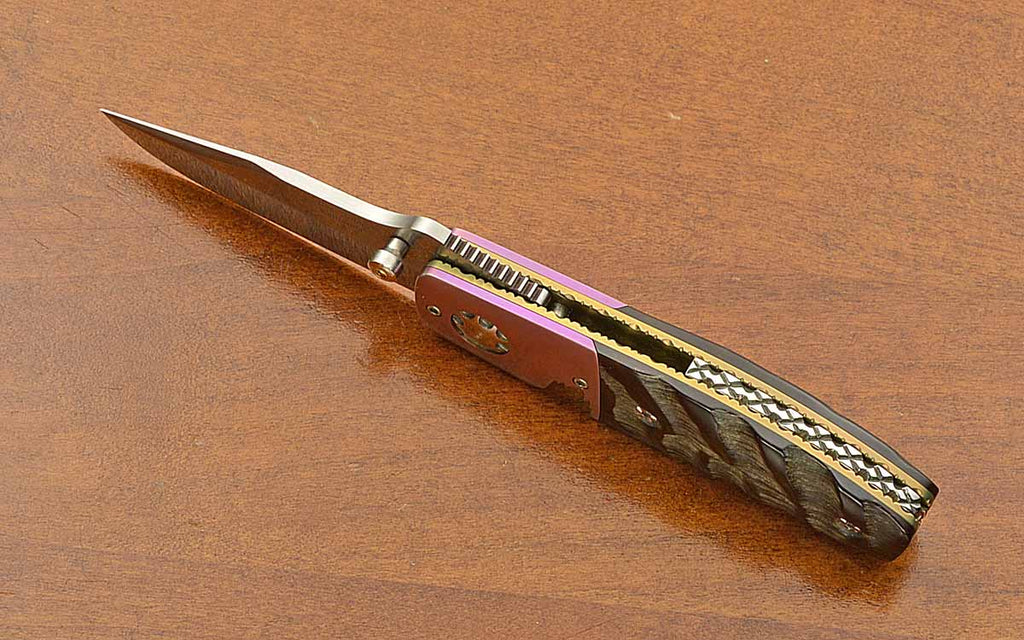Liner Locking Folder