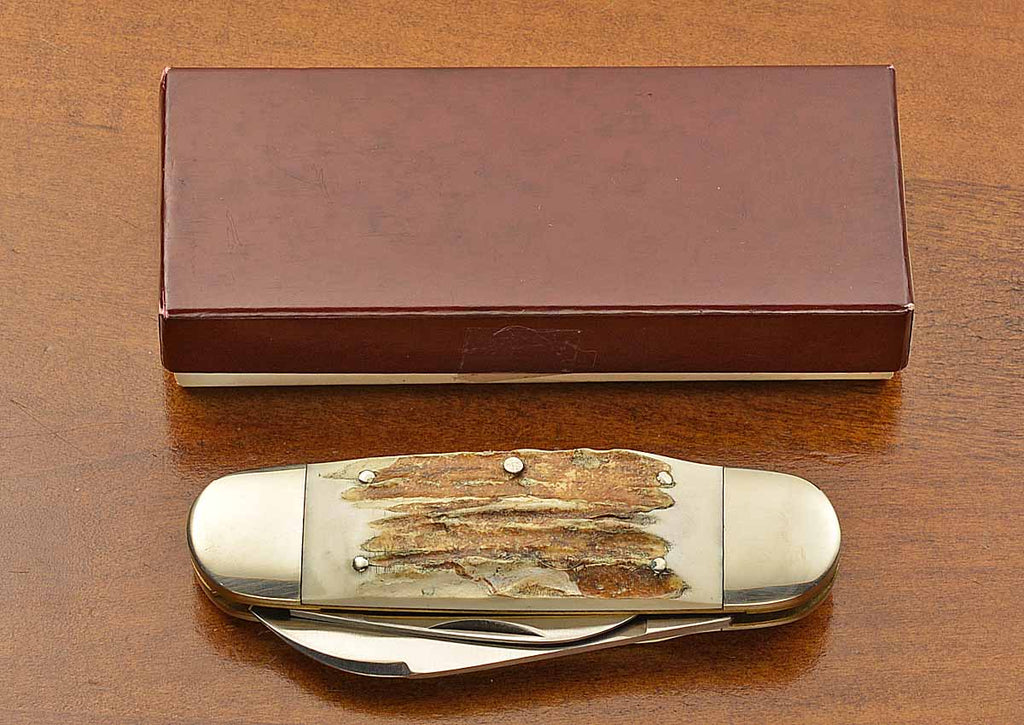 Toenail Folder
