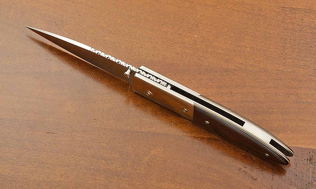 Liner Locking Folder