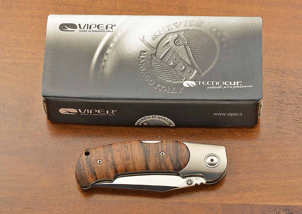 Turn Lock Blade Folder