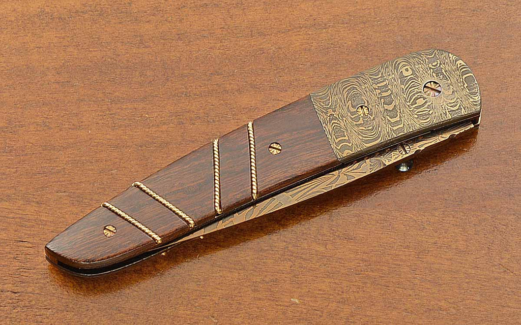 Liner Locking Folder