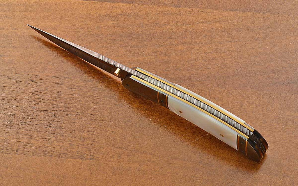 Liner Locking Folder