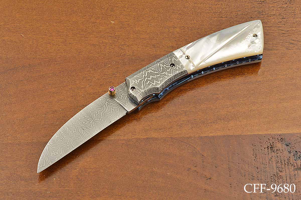 Lanyard Lock Folder – Nordic Knives