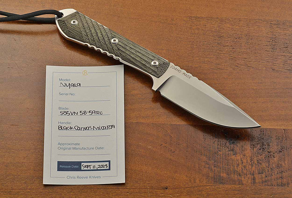 Nyala Drop Point Black Canvas