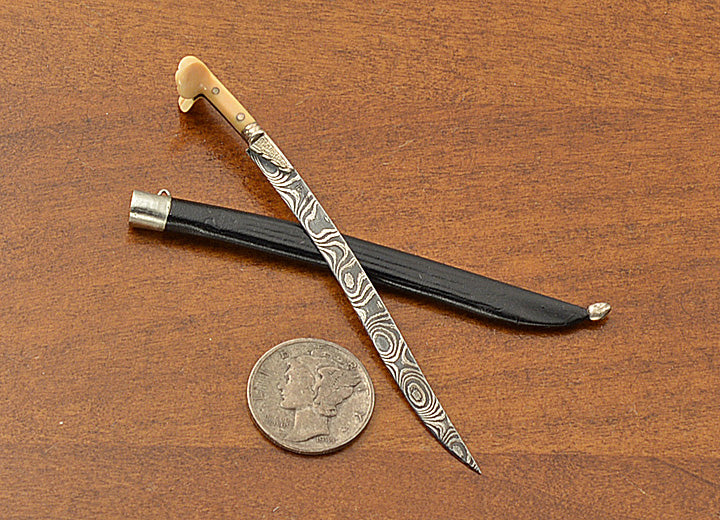 Miniature Sosun Pattah Sword