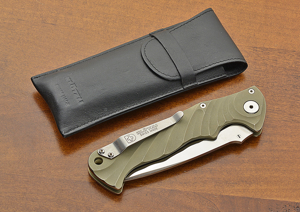 Tighe Design Button Lock Folder