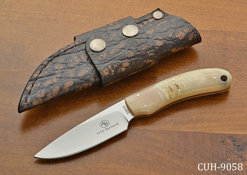 2015 Featured Knife