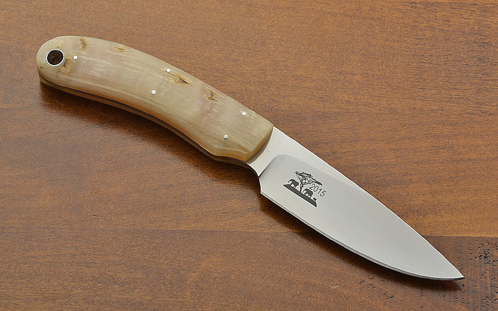 2015 Featured Knife